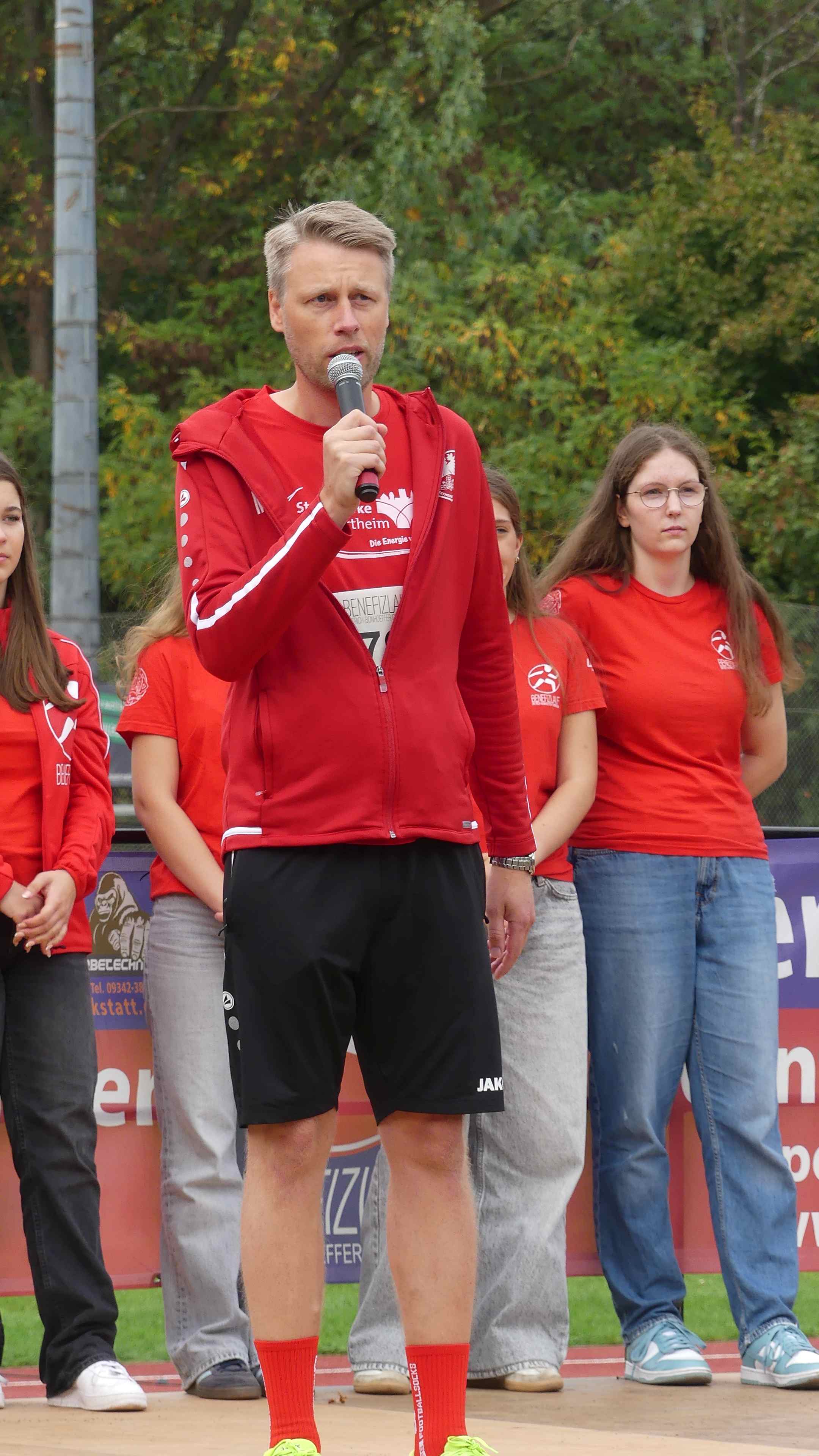 Bild vom 15. Benefizlauf im Jahr 2025. Dies ist das 69. Bild.